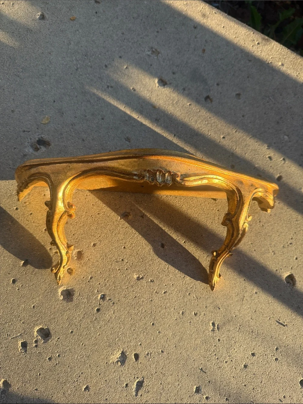 VTG Handmade Gold Gilt Italian Florentine Ornate Carved Wall Shelf - 13 1/2”
